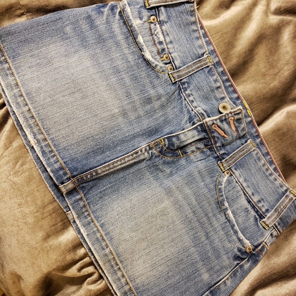 American eagle jean skirt